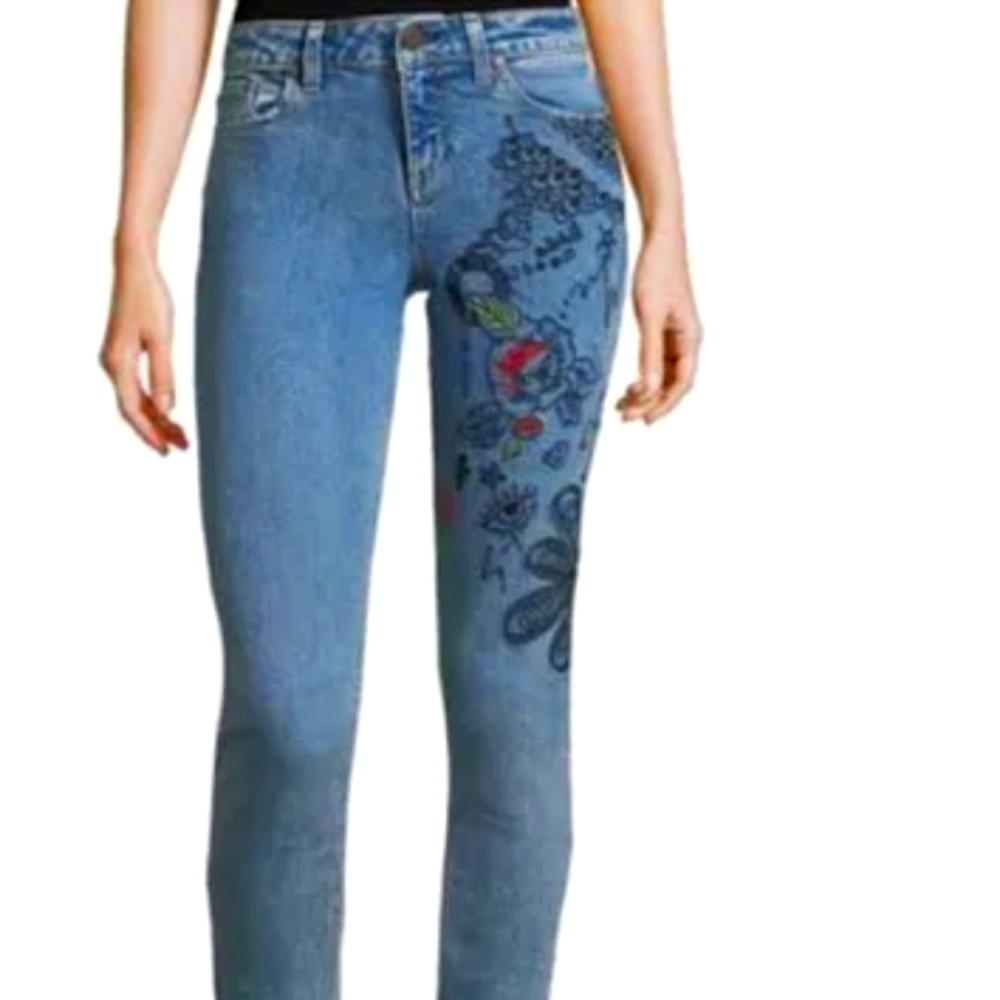 Alice + Olivia Embroidered Blue Skinny Jeans